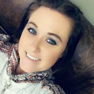 Meet your Posher, Carley